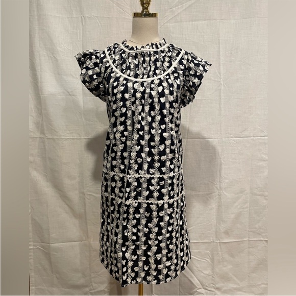 voy Dresses & Skirts - NWT VOY L blue and white‎ embroidered dress